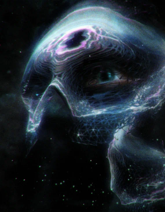 Misteriosa nebulosa azul y violeta que se asemeja a una cabeza.